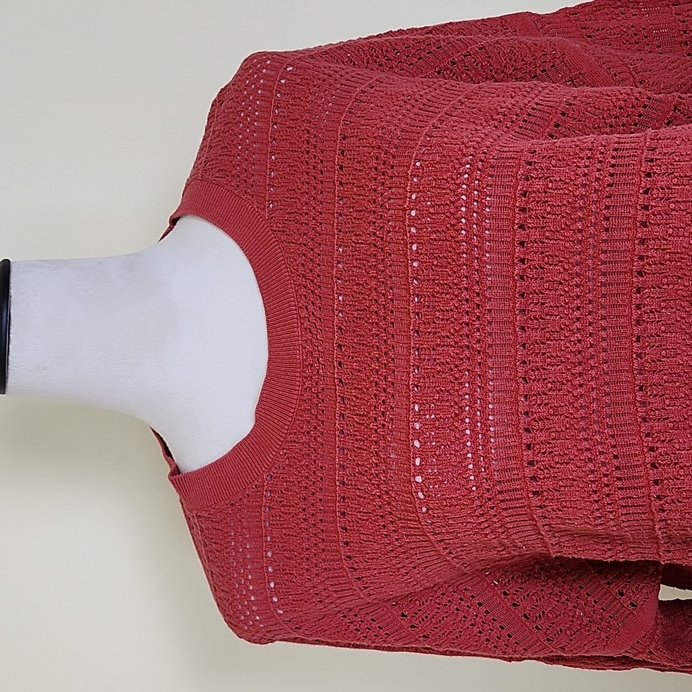 Banana Republic Women's Burnt Orange Spring/Summer Sweater, Dropped Shoulders